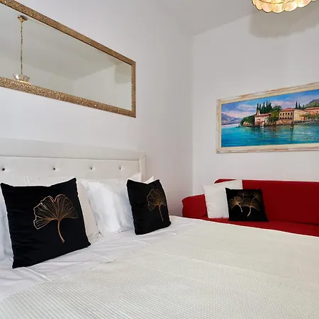 Rainer - Front Apartmán