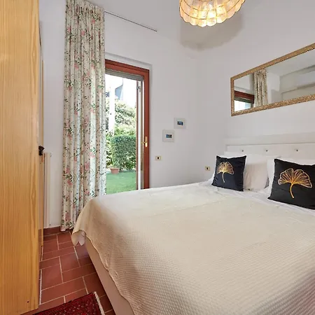 Rainer - Front Apartmán